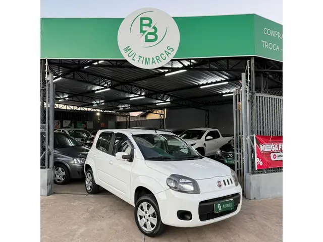 Carro Fiat Uno 2016 Vivace 1.0 8V (Flex) 4p