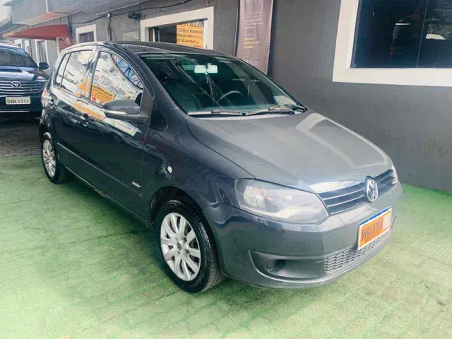 Carro Volkswagen Fox 2012 1.0 VHT (Flex) 4p