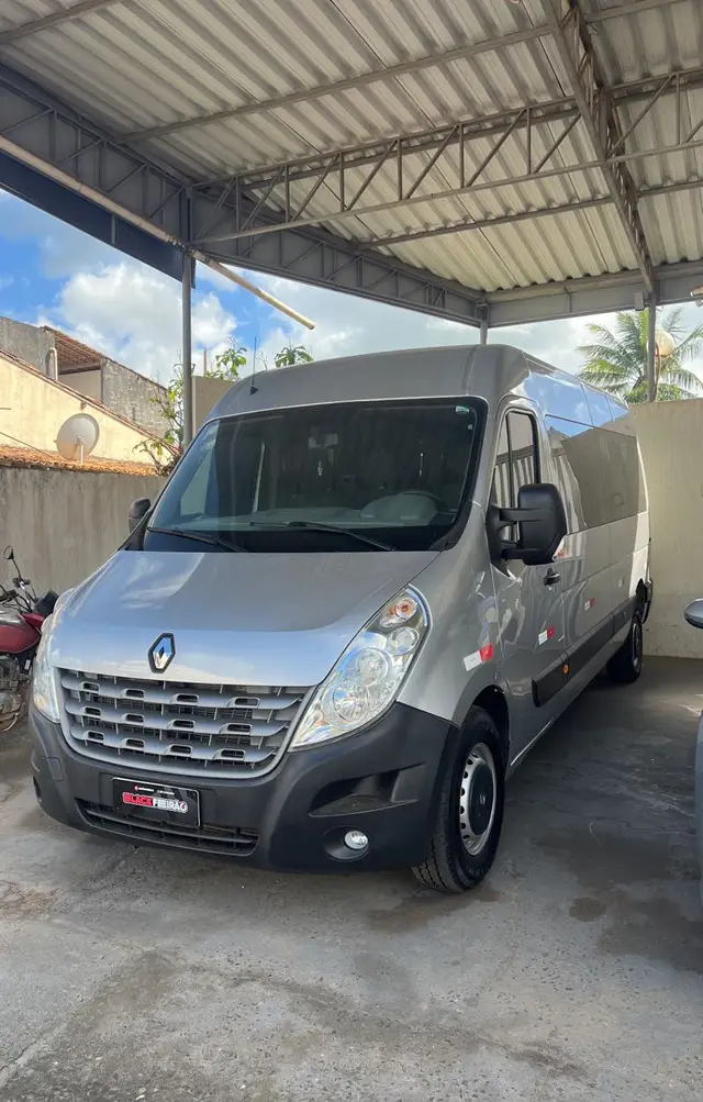 Carro Renault Master 2014 2.3 16V dCi L2H2 Grand Vitré