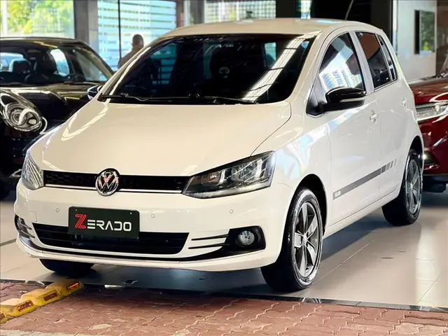 Carro Volkswagen Fox 2017 1.6 MSI Run (Flex)