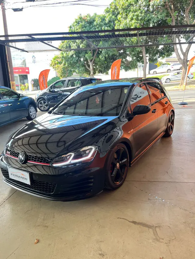 Carro Volkswagen Golf 2017 GTI 2.0 TSi DSG