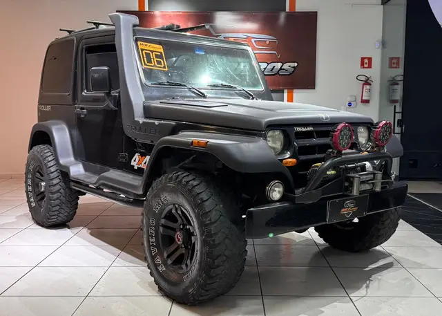 Carro Troller T4 2006 4x4 3.0 (teto lona)