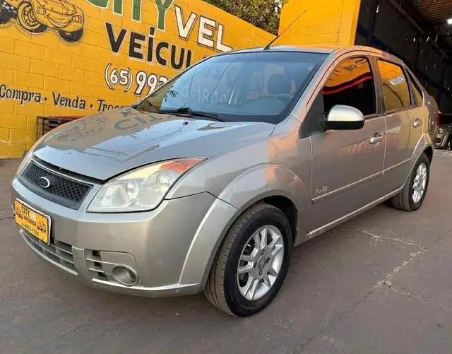 Carro Ford Fiesta Sedan 2009 1.6 (Flex)