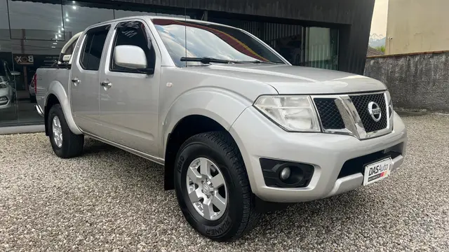Carro Nissan Frontier 2014 2.5 TD CD 4x4 S