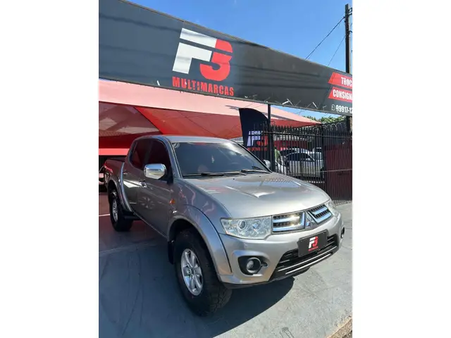 Carro Mitsubishi L200 Triton Sport 2012 3.2 DI-D 4x4