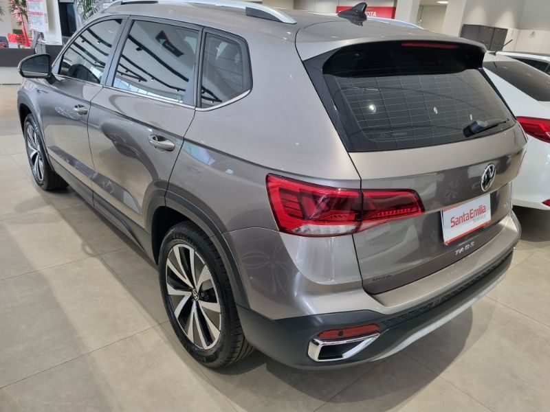 Taos Highline 1.4 TSI (Aut) (Flex)