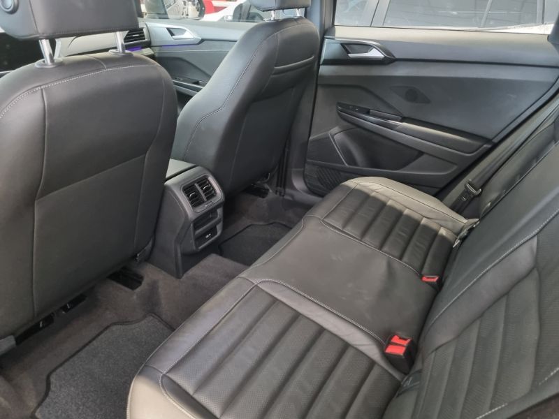 Taos Highline 1.4 TSI (Aut) (Flex)
