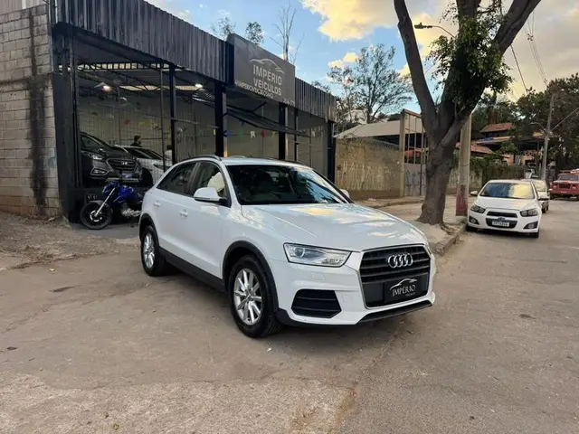 Carro Audi Q3 2017 1.4 TFSI Attraction S Tronic (Flex)
