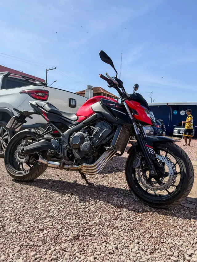 Moto Honda CB 650R 2018 CB 650F (ABS)