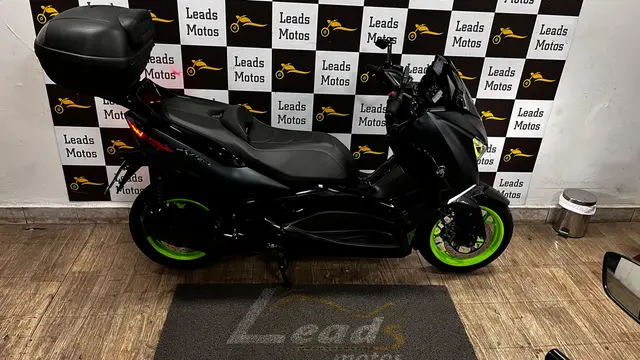 Moto Yamaha XMax 2023 ABS