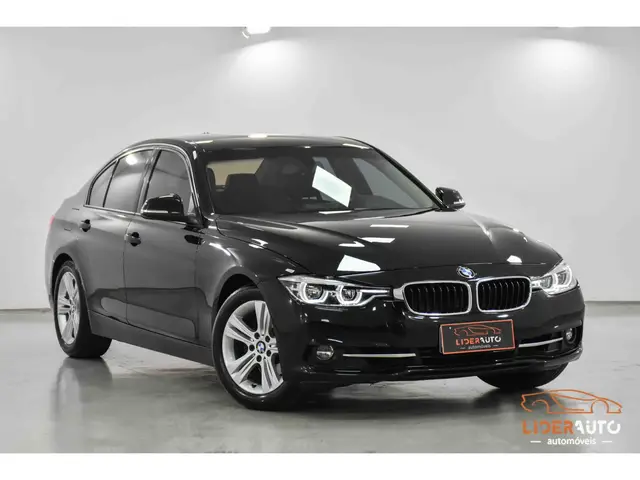 Carro BMW 320i 2017 320i M Sport ActiveFlex