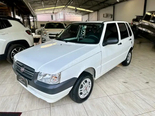 Carro Fiat Uno Mille 2013 Fire Economy 1.0 (Flex) 4p