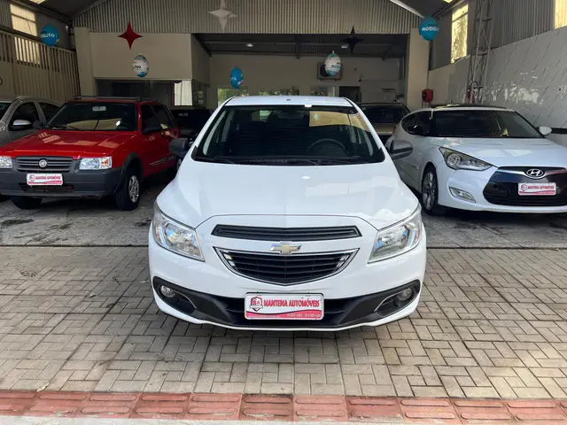 Carro Chevrolet Onix 2018 1.0 Joy SPE/4
