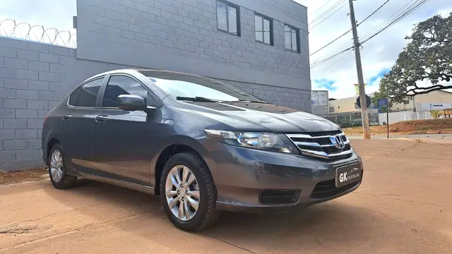 Carro Honda City 2013 LX 1.5 16V (flex)