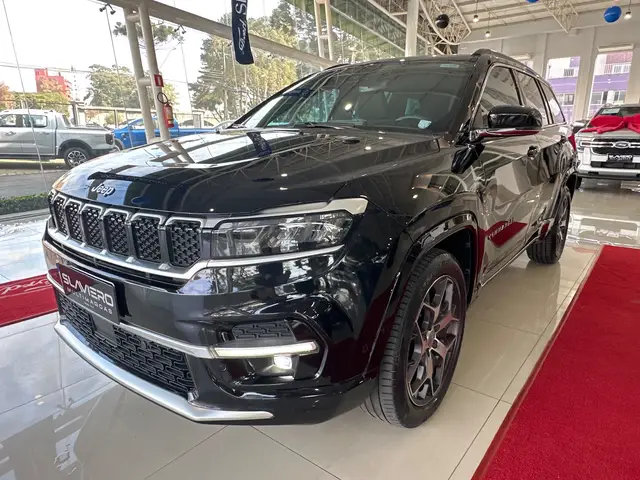Carro Jeep Commander 2022 Overland T270 Flex (Aut)