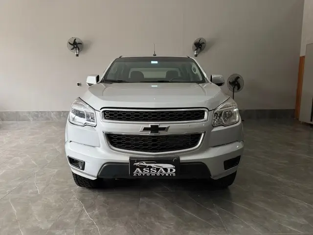 Carro Chevrolet S10 Cabine Dupla 2016 S10 2.8 CTDI LT 4WD (Cabine Dupla)
