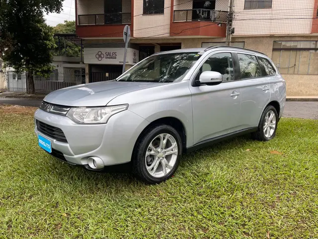 Carro Mitsubishi Outlander 2014 2.0 16V CVT