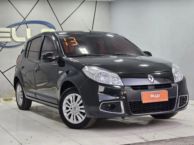 Carro Renault Sandero 2013 Privilège 1.6 8V Hi-Torque (flex)