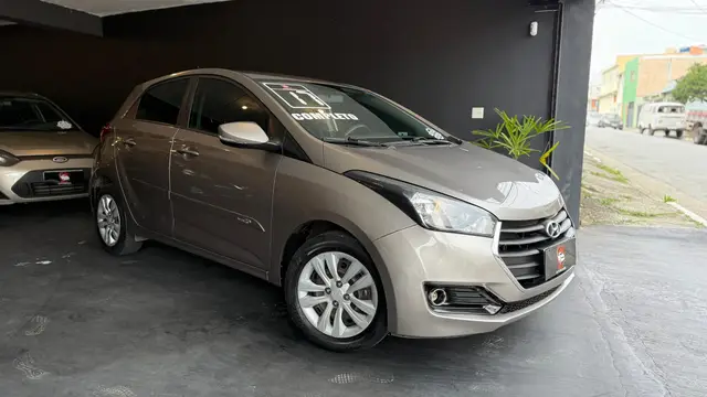 Carro Hyundai HB20 2017 1.0 Comfort Plus (Flex)