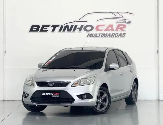 Carro Ford Focus Sedan 2011 GLX 1.6 16V (Flex)