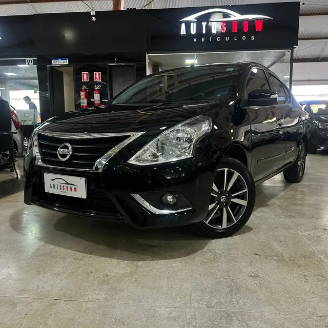 Carro Nissan Versa 2018 1.6 16V Unique CVT (Flex)
