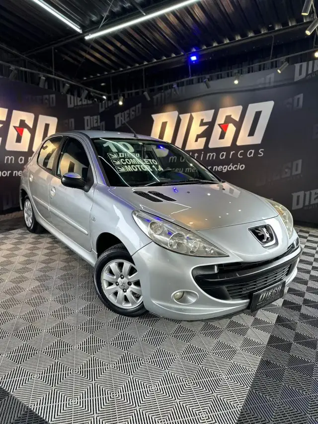 Carro Peugeot 207 2010 Hatch XR Sport 1.4 8V (flex)
