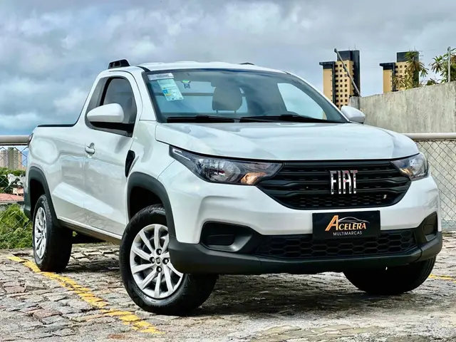 Carro Fiat Strada 2023 Endurance 1.4 Cabine Plus (Flex)