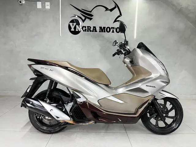 Moto Honda PCX 150 2022 DLX
