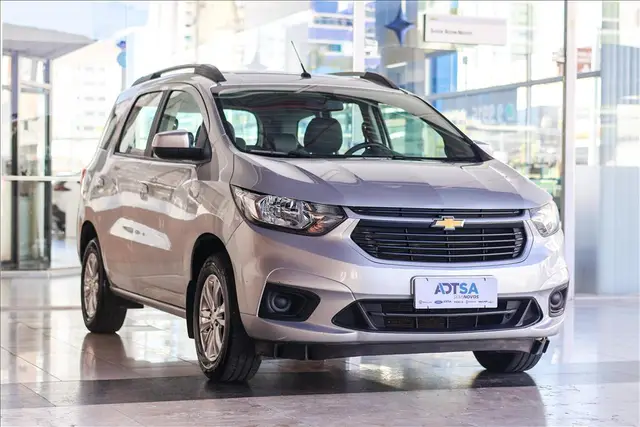 Carro Chevrolet Spin 2023 LT 1.8 (Aut.)