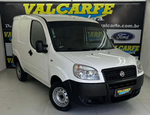 Carro Fiat Doblò Cargo 2013 1.4 8V (Flex)