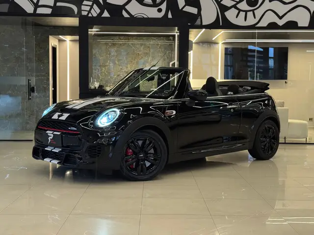 Carro MINI Cooper Cabrio 2020 John Works 2.0 Aut.