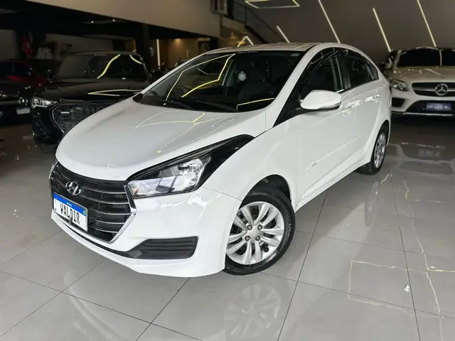 Carro Hyundai HB20S 2016 1.0 Comfort Plus (Flex)