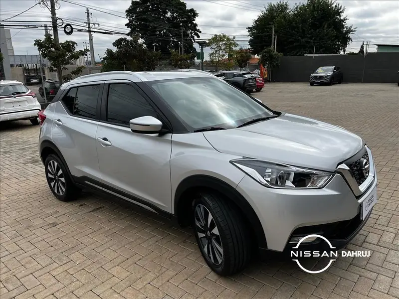 Nissan 1.6 SV CVT (Flex)