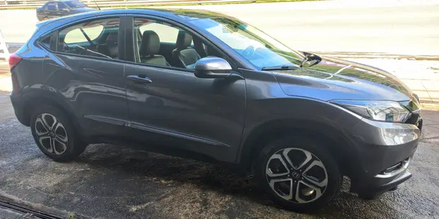 Carro Honda HR-V 2017 LX 1.8 I-VTEC FlexOne
