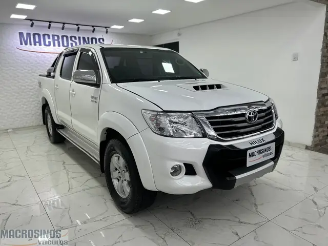 Carro Toyota Hilux Cabine Dupla 2013 Hilux 3.0 TDI 4x4 CD SRV (Aut)