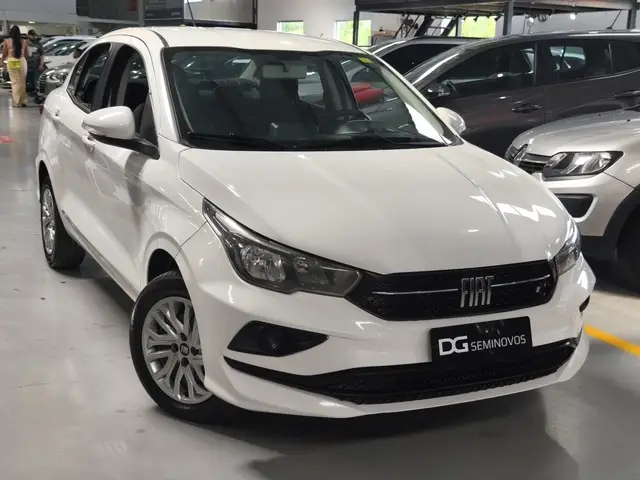 Carro Fiat Cronos 2022 Drive 1.3