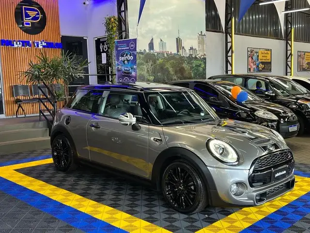 Carro MINI Cooper 2018 1.5 (Aut) 2p