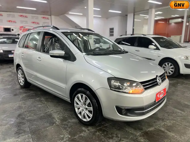 Carro Volkswagen SpaceFox 2011 1.6 8V (Flex)