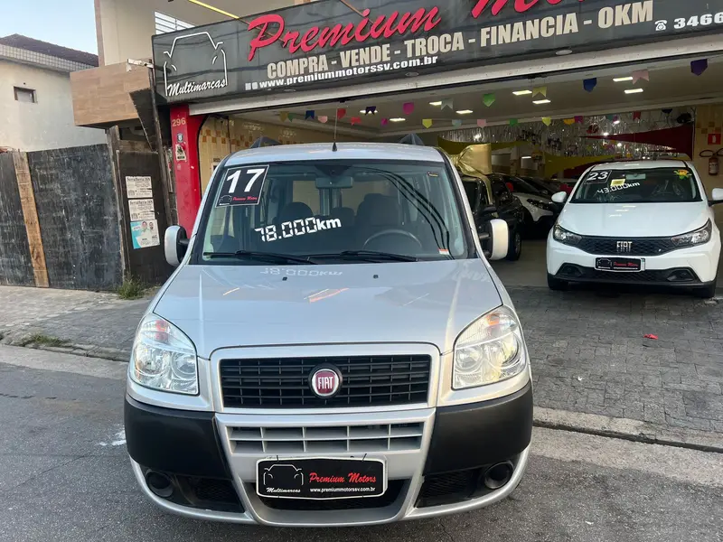 Fiat Doblò Essence 1.8 5L (Flex)