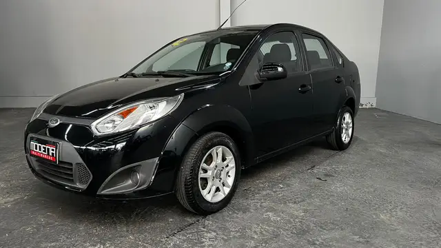 Carro Ford Fiesta Sedan 2012 1.6 (Flex)
