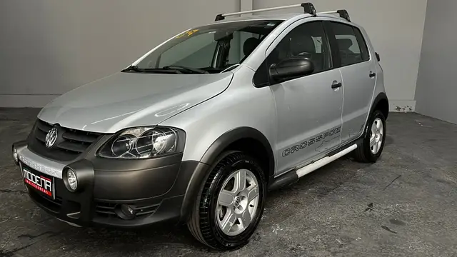 Carro Volkswagen CrossFox 2009 1.6 (Flex)