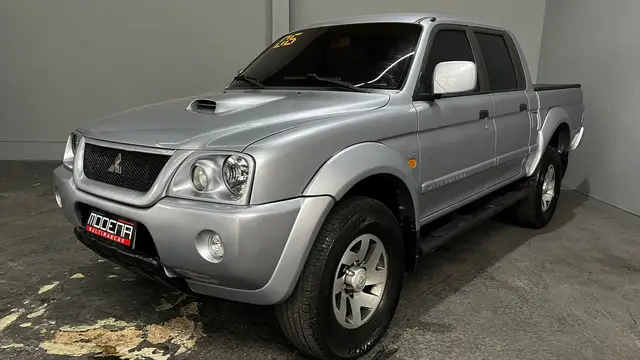 Carro Mitsubishi L200 2006 L 200 Sport HPE 4x4 2.5 (cab. dupla)