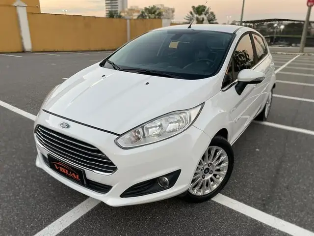 Carro Ford Fiesta Hatch 2017 SEL 1.6 16V Flex Aut. 5p - G