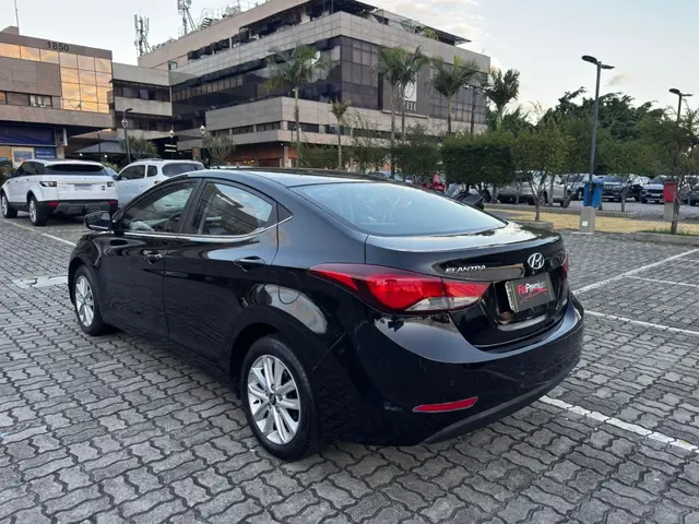 Carro Hyundai Elantra 2016 2.0 GLS (Aut) (Flex)