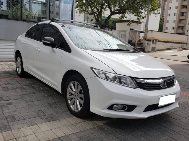 Carro Honda Civic 2014 New  LXR 2.0 i-VTEC (Aut) (Flex)