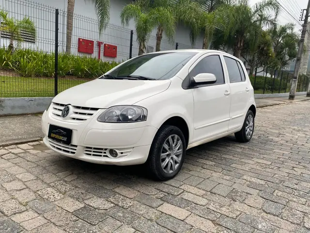 Carro Volkswagen Fox 2008 Plus 1.6 8V (Flex)