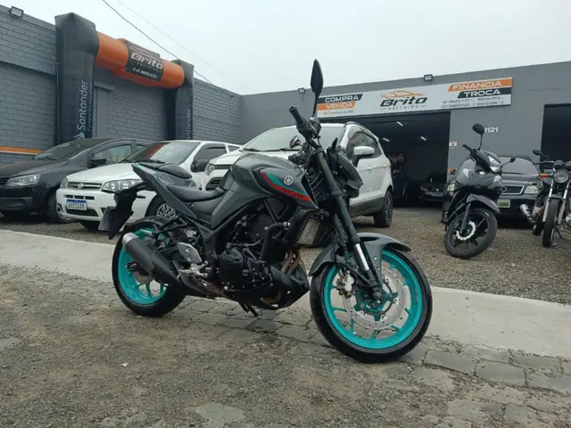Moto Yamaha MT-03 2024 ABS