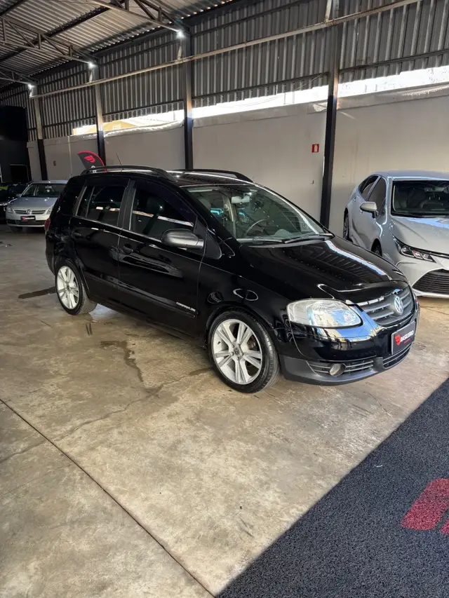 Carro Volkswagen SpaceFox 2009 Comfortline 1.6 8V (Flex)