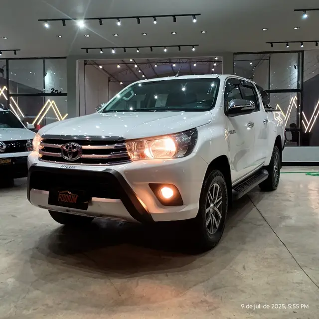 Carro Toyota Hilux Cabine Dupla 2017 Hilux 2.7 SR CD 4x2 (Flex) (Aut)