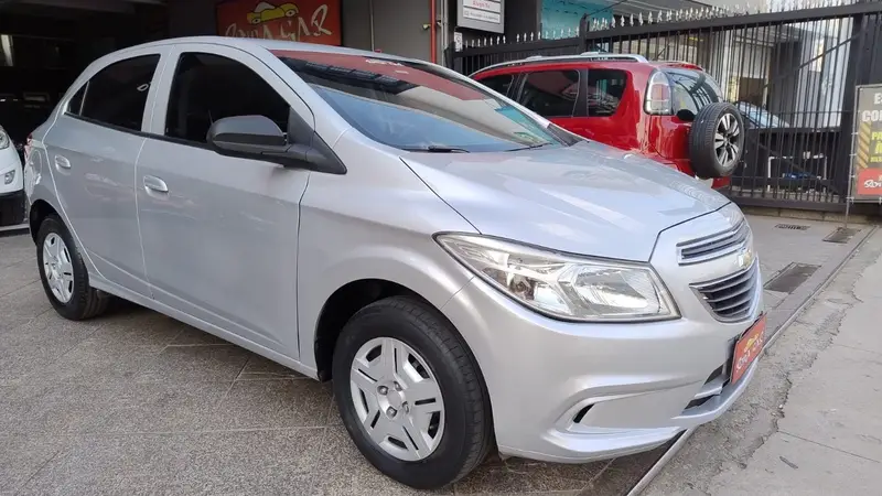 Chevrolet Onix 1.0 LT SPE/4